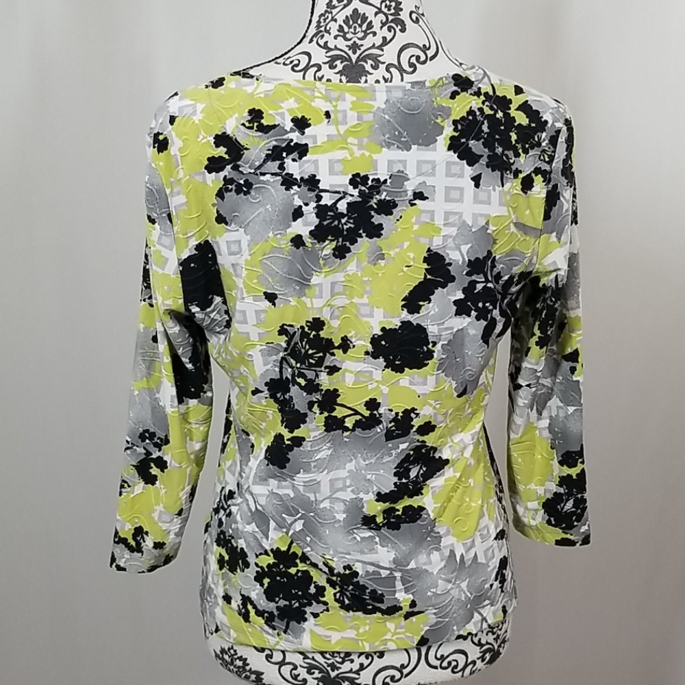 JM Collection Top - Picture 4 of 7